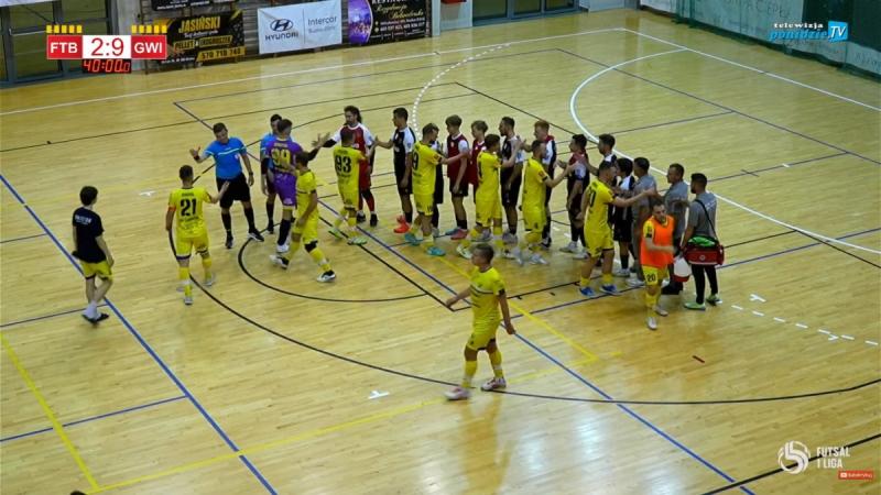 Futsal Team Busko-Zdr�j przegra� z Gwiazd� Ruda �l�ska. Trudny pocz�tek w 1. Lidze Futsalu. Foto: 43657_futsal_team_ruda.jpg 