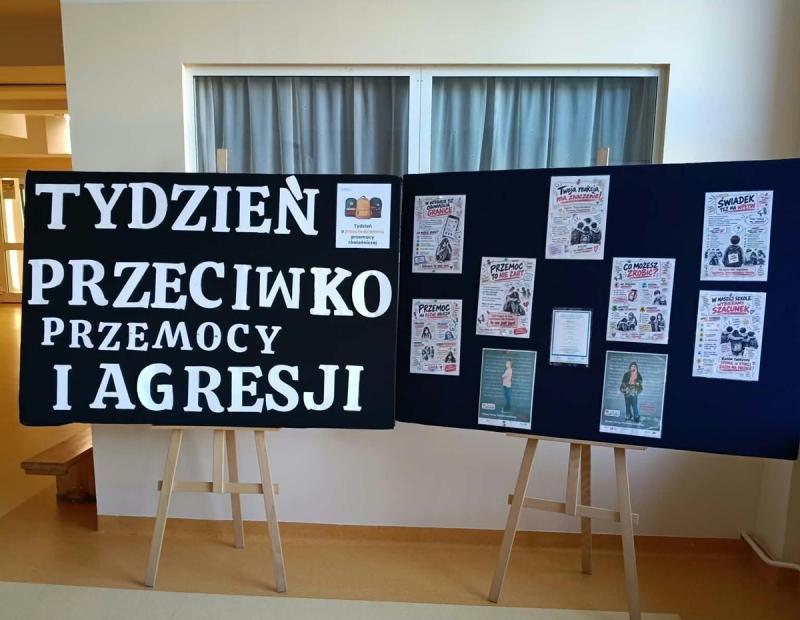 Szacunek ma znaczenie - buska 'Dw�jka' przeciw przemocy. Foto: 43681_stop_przemocy_003.jpg 