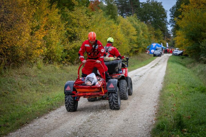Ponidzia�ski M�yn 2026. Zaginione kobiety, ranna osoba i trudny teren. Foto: 43695_ponidzianski_mlyn_2026_089.jpg 