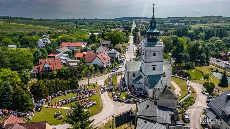 (foto 1) . Foto: 43213_koronacja_obrazu_matki_boskiej_w_szczaworyzu2025.jpg