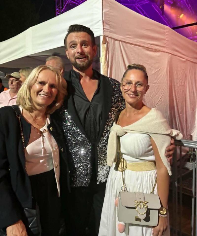 Z Buska-Zdroju na wielką Galę Operetkową. Stowarzyszenie 'Razem Dzieciom' z wizytą w Krakowie (foto 8) Z Buska-Zdroju na wielką Galę Operetkową. Stowarzyszenie 'Razem Dzieciom' z wizytą w Krakowie. Foto: 43454_stowarzyszenie_razem_dzieciom_wyjazd_na_gale_operetkowa__2026_053.jpg